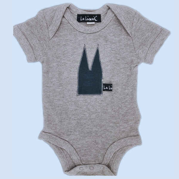 Exklusives Babygeschenke von La Luna zur Geburt – Erinnerungsstücke-Dom Baby Body